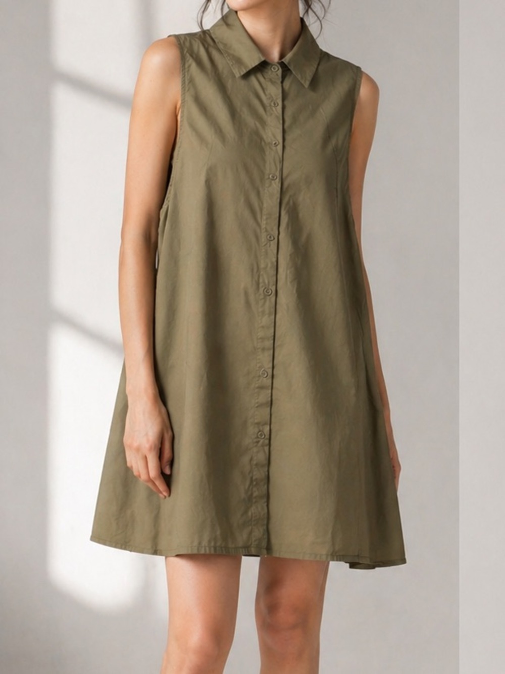 SugarLips Green Sleeveless Button-Front Collared Dress with Tie Back